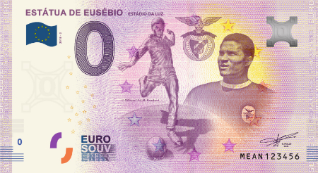 MEAN-2018-3 ESTÁTUA DE EUSÉBIO ESTÁDIO DA LUZ